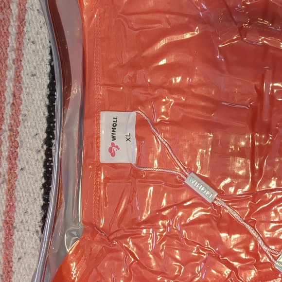 Women's Wiholl Scoop Neck Top - Picture 5 of 7